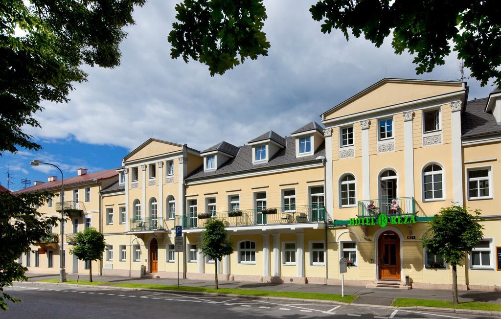 Hotel Reza Frantiskovy Lazne Luaran gambar